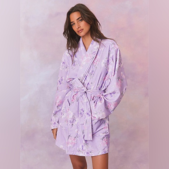 LoveShackFancy Indie Cotton Bath Robe in Hibiscus - Picture 1 of 7